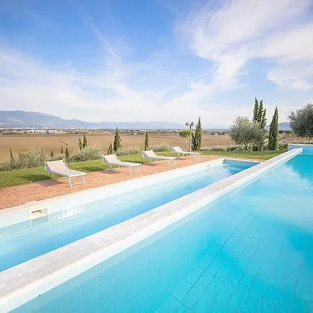 Via Lippia Sleeps 3 With Pool