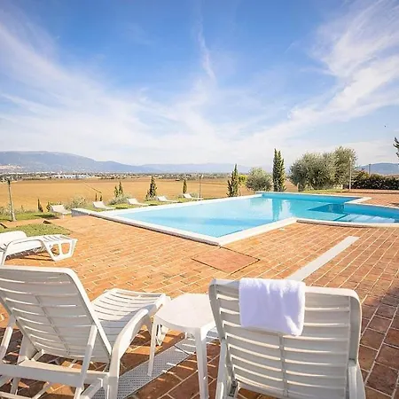 Via Lippia Sleeps 3 With Pool Villa Collestrada