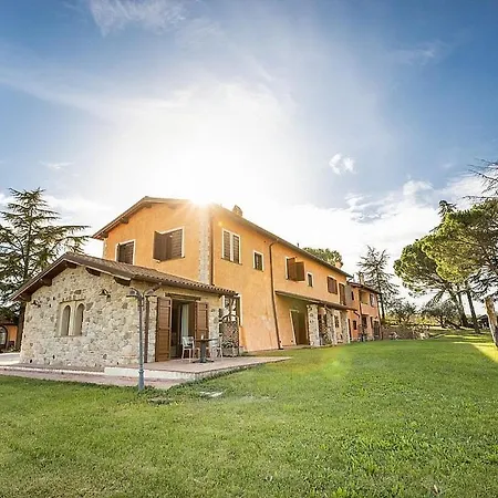 Villa Via Lippia Sleeps 3 With Pool *