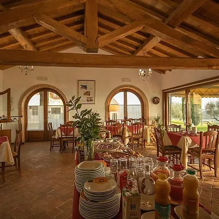 Villa Via Lippia Sleeps 3 With Pool